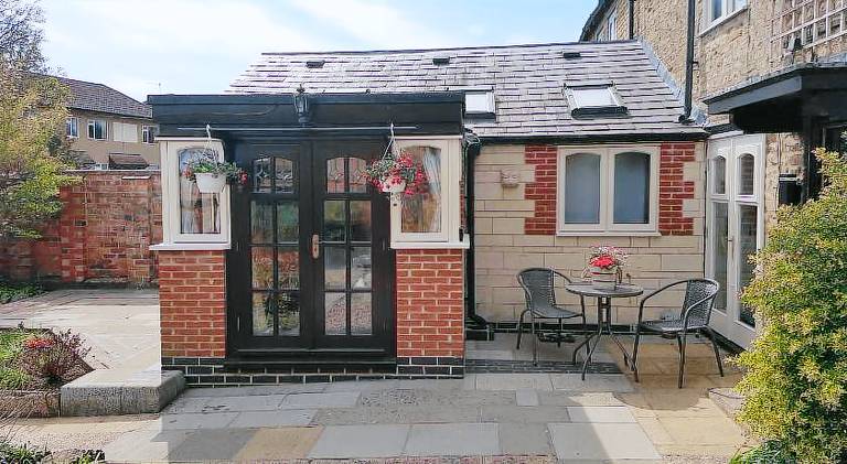 Ruby Cottage in Northampton