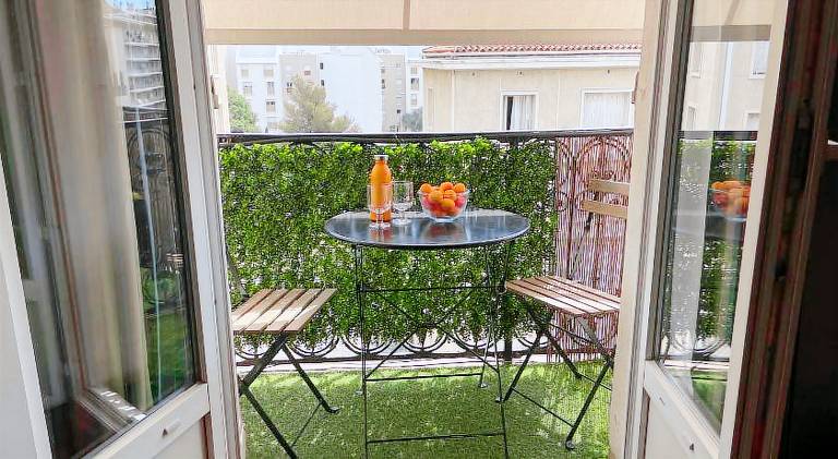 Holiday apartment | Pets are welcome in La Valette-du-Var