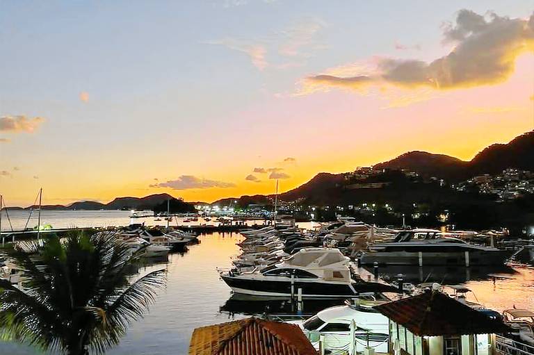 Apart hotel Marinas