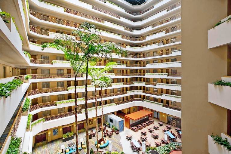 Embassy Suites by Hilton San Diego La Jolla — photo 4