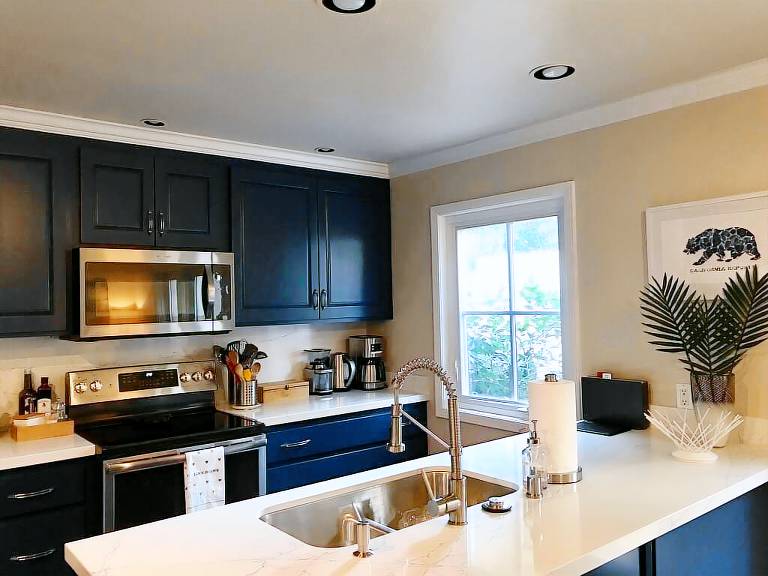 Condo  Saint Helena