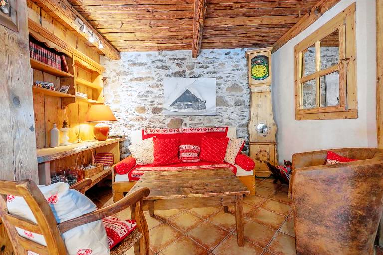 Apartment "Ferme de Faustine 1 - Pool" with Mountain View, Shared Pool and Wi-Fi — photo 5