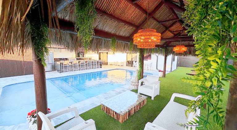 Pleasant villa with pool | Pets are welcome — photo 3