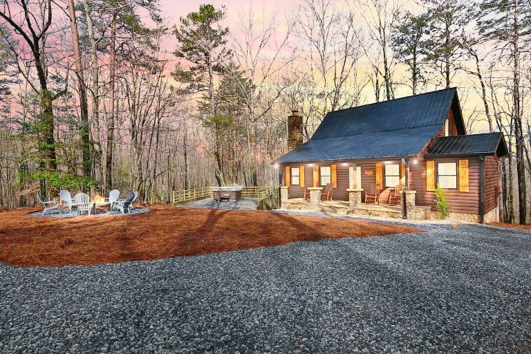 Cabin Dahlonega