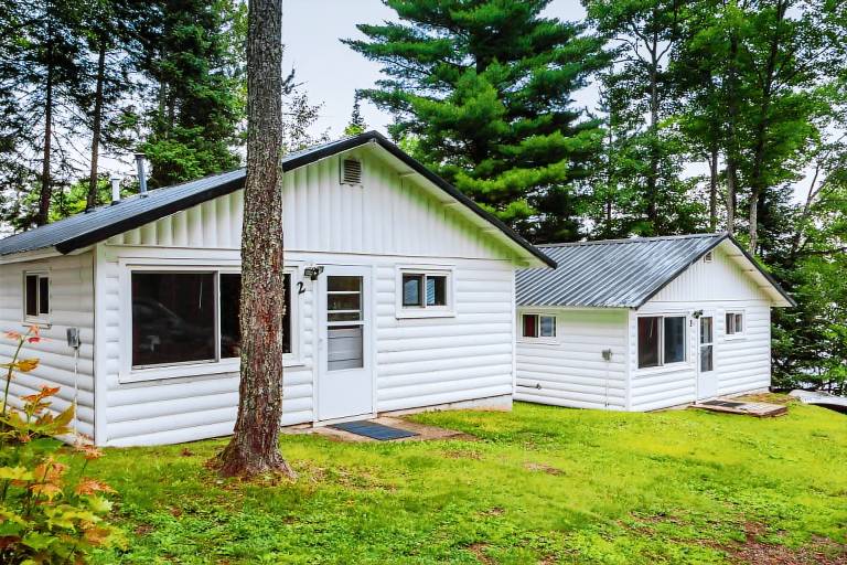 Cabin Gwinn