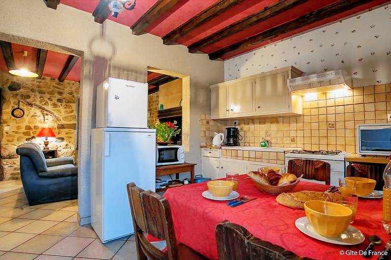 Gite with patio, barbecue & yard | Pet-friendly — photo 4