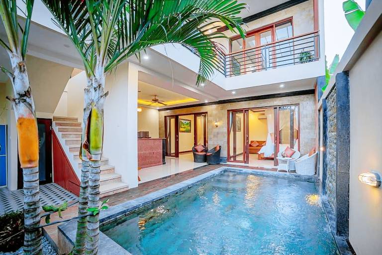 Villa Serongga