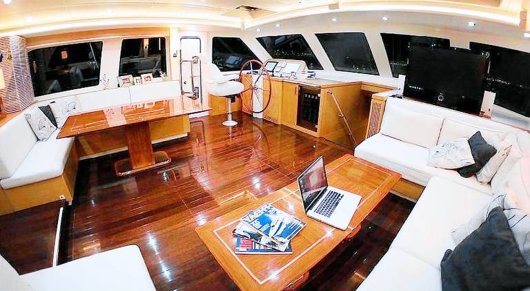Wonderful boat with jacuzzi | Pet-friendly — photo 3