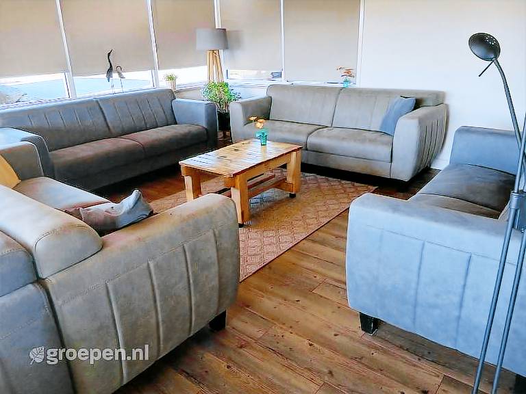 Fully equipped charming vacation home with garden, patio & barbecue | Pet-friendly — photo 2