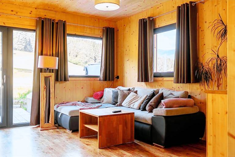 Fully equipped ample chalet with garden, terrace & barbecue | Mountain view | Next to the ski | Dogs allowed — photo 2