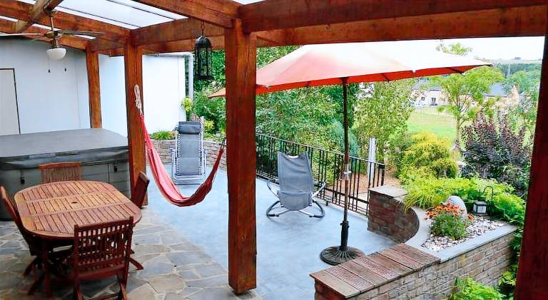 Vacation home with sauna & hot tub — photo 3