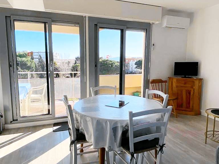 Rental apartment with 1 room for 4 persons — photo 4