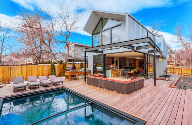 House  Wonderland Hills