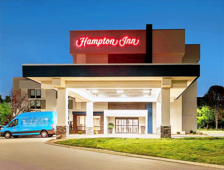Hampton Inn Kansas City-Airport — photo 4