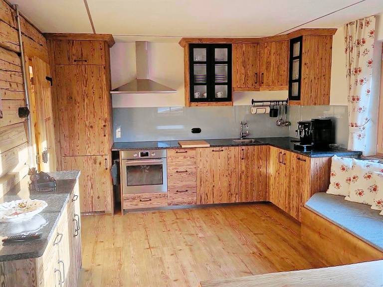 House with garden, patio & pool | Pet-friendly — photo 2