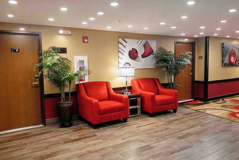 Woodland Inn and Suites Extended Stay — photo 2