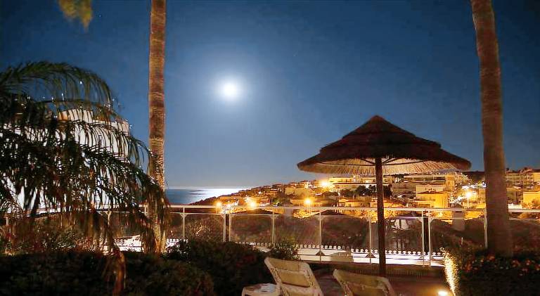 Large Penthouse Near Porto de Mos Beach With Magnificent Views In Lagos — photo 3