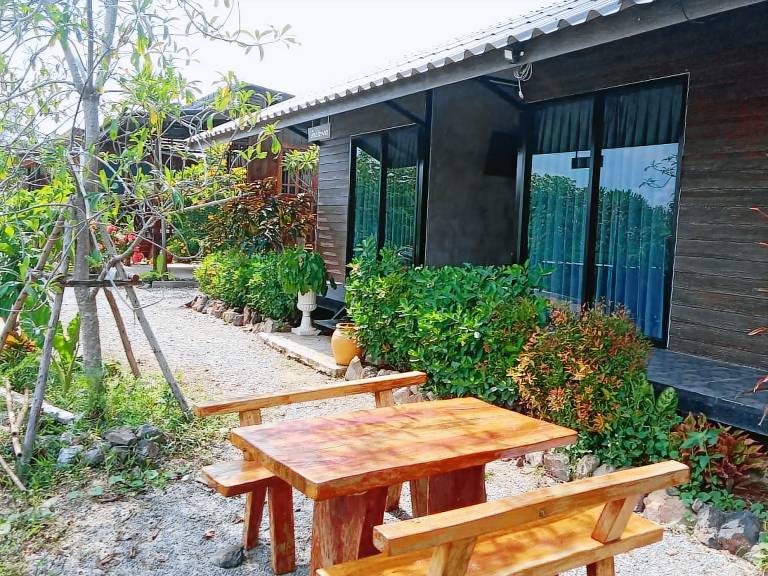 Bungalow  Don Khun Huai