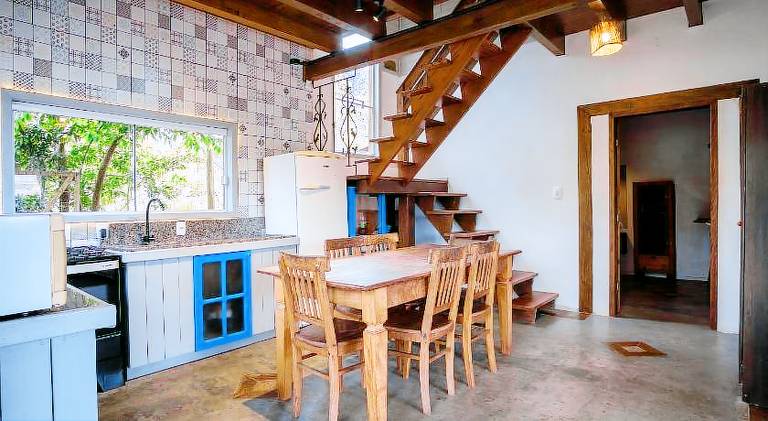 Vacation home with pool — photo 5
