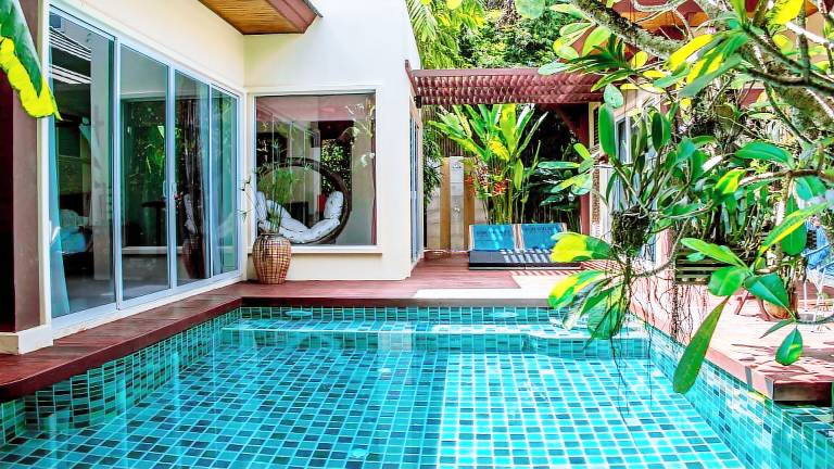 Villa Karon