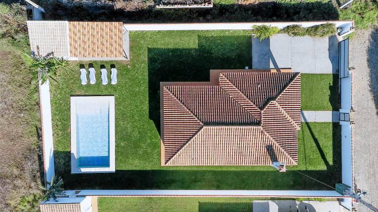 House with patio, private pool & fast internet | Garden view — photo 2