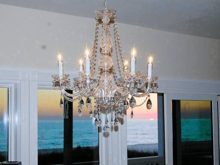 LOW RISE, 1ST FLOOR, OCEANFRONT CONDO, TOP-OF-THE-LINE, PET FRIENDLY in Laguna