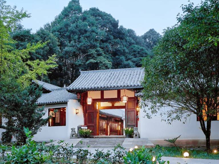 Jishang Qingcheng Mountain Villa in Chengdu