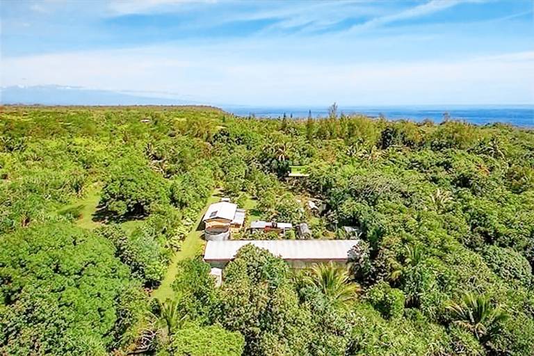 House  Kapoho Bay