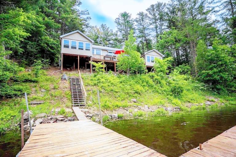 Cabin Hammond