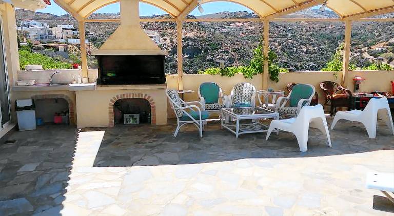 Villa with garden, private pool & terrace — photo 5