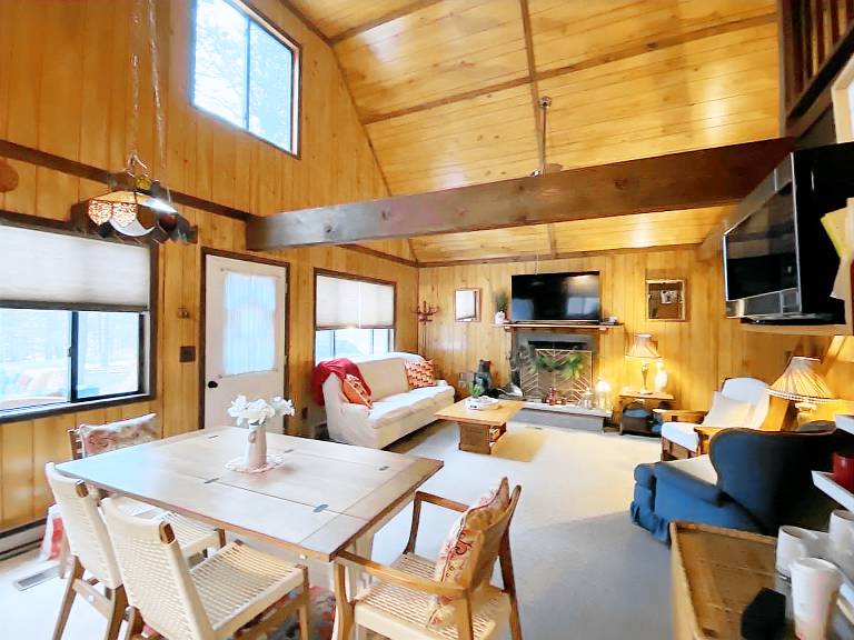 Chalet  Lake Wallenpaupack