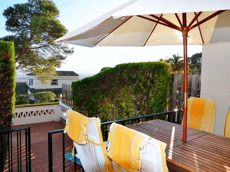 Fully equipped nice house with pool & yard | Pets allowed — photo 4