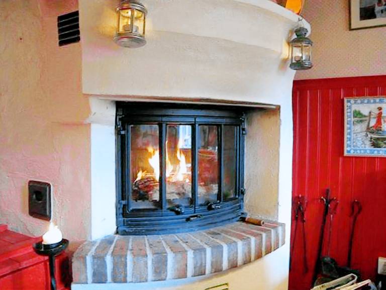 Vacation home with terrace, barbecue & garden — photo 4
