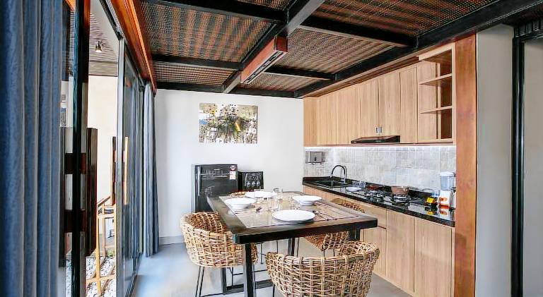 Villa with pool | Pet-friendly — photo 3
