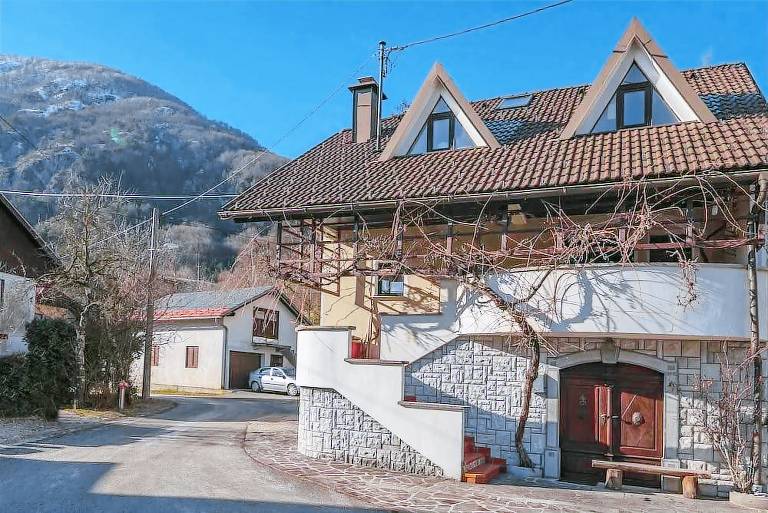 hiša Breginj