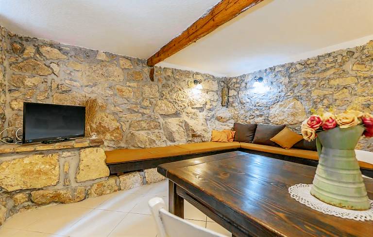Villa Hidden world with pool by Villas Guide in Moscenicka Draga