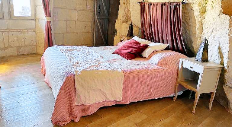 House with 3 rooms for 6 persons in Saumur