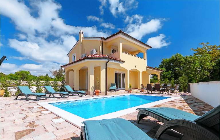 Ferienhaus  Belavići