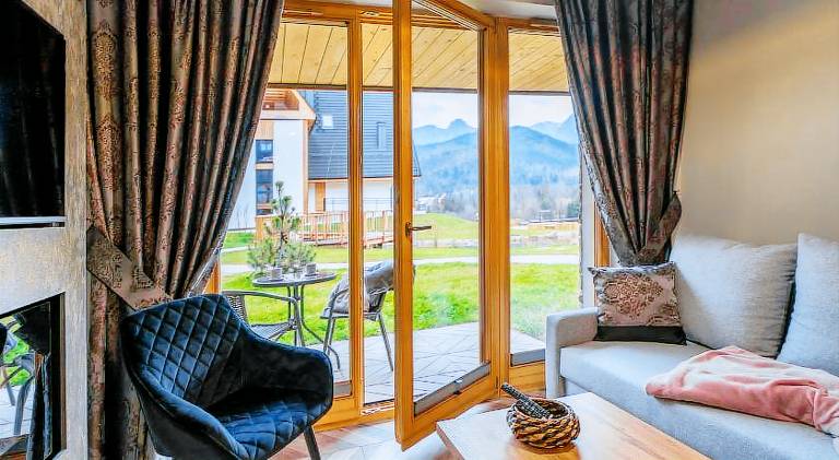 Holiday apartment with pool in Koscielisko