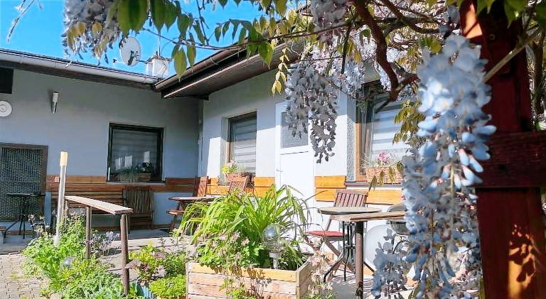 Bed & Breakfast  Pilsen