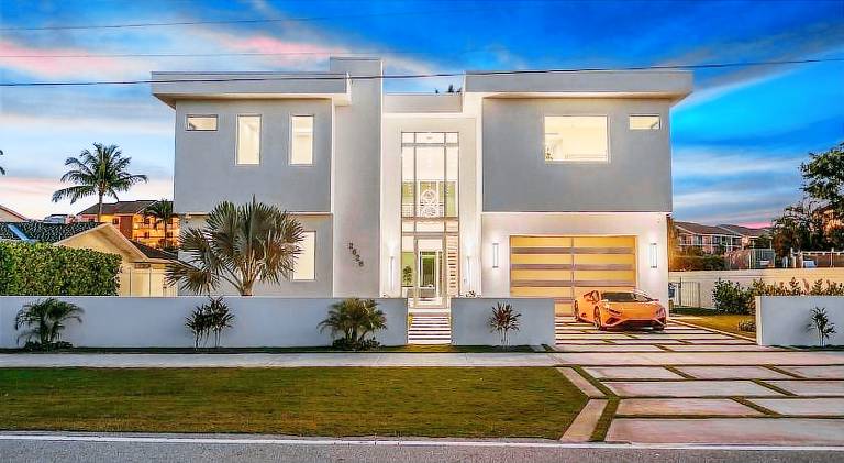 Luxury New Modern Beach Mansion in BEST Location! in Jupiter, FL