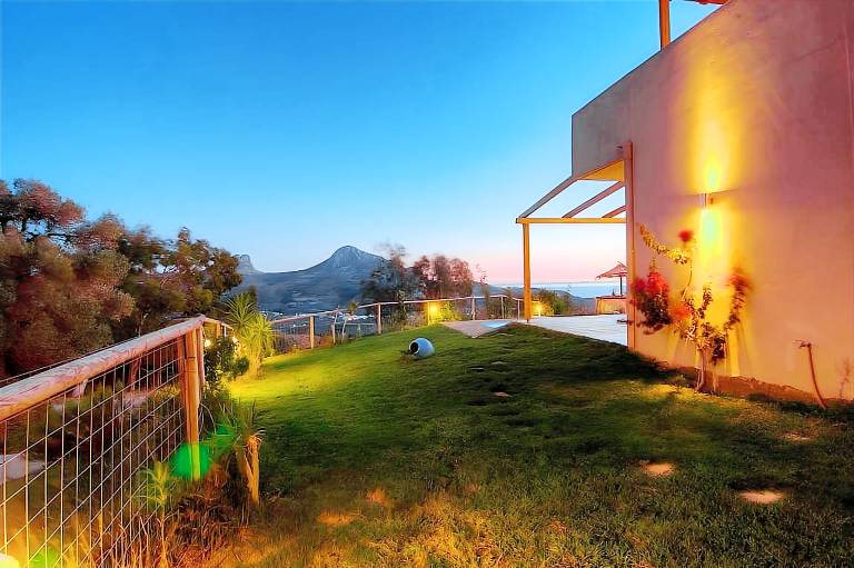 Fully equipped villa with garden, sauna & hot tub | Pet-friendly — photo 5