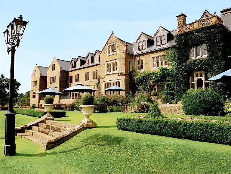 South Lodge in Horsham, PA