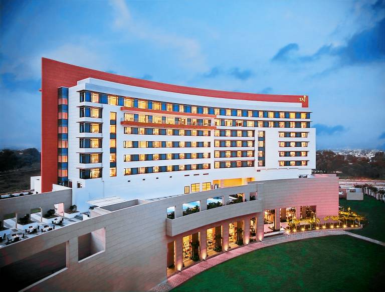 Taj Swarna, Amritsar in Amritsar