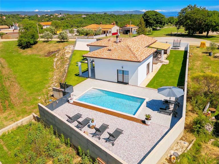 Villa Rebići