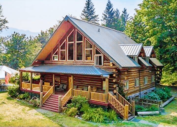 Lodge  May Creek
