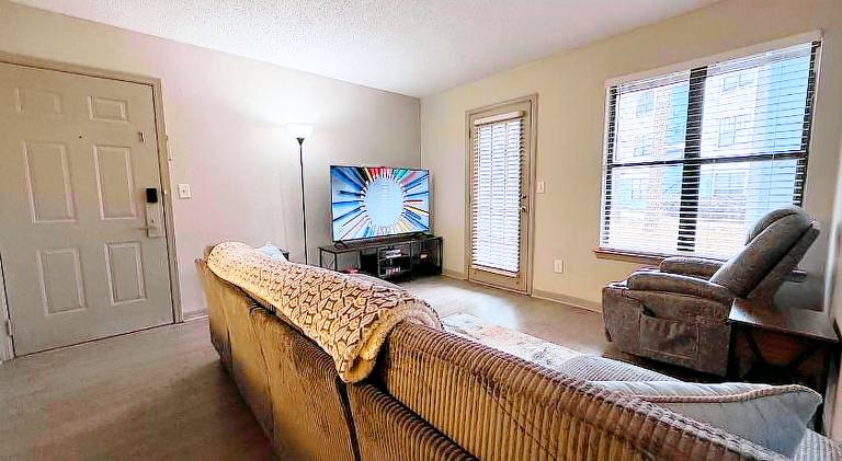 Lux Pool Home Mins to Mayo Beach UNF Spine andPain in Jacksonville, FL