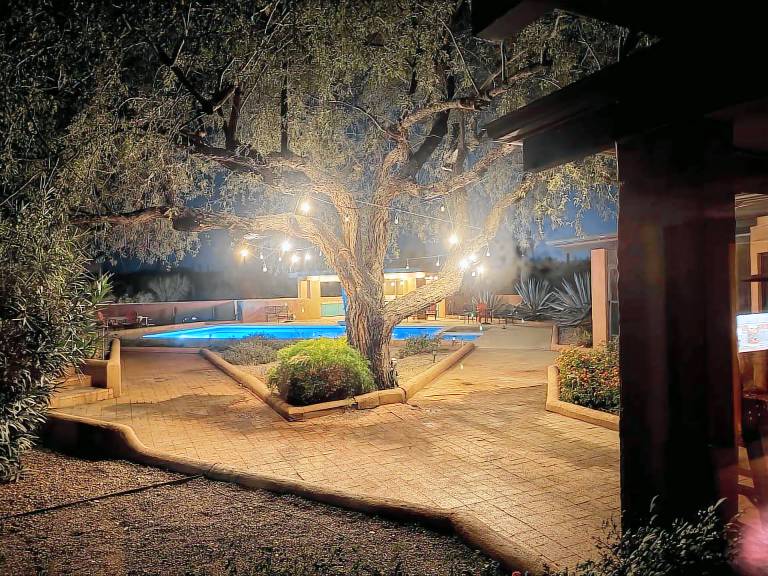 House  Tanque Verde