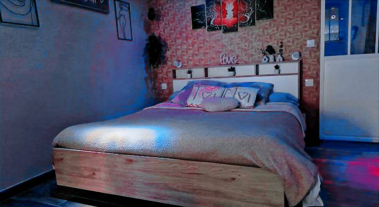 Studio avec jacuzzi, terrasse amenagee et wifi a Westrehem in Béthune