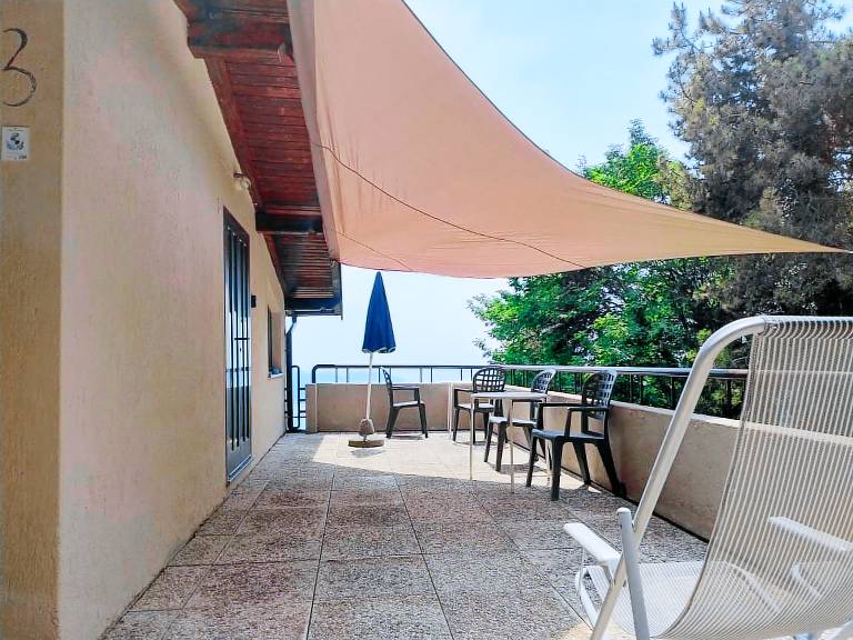Holiday apartment with garden & patio | Nature view — photo 2